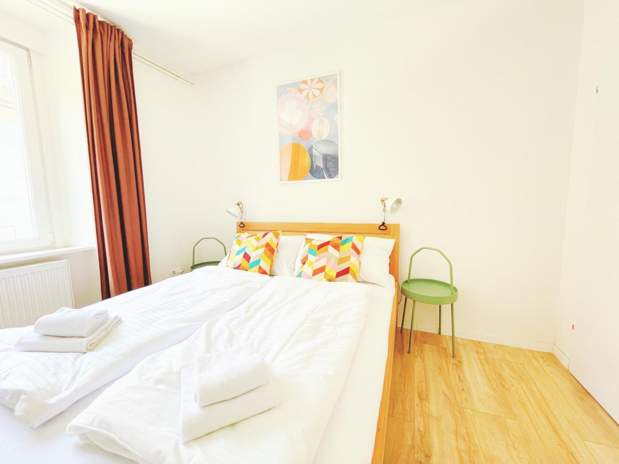 Contactless Self-Check-In - Stayhere Central City Suite 3 Graz Luaran gambar